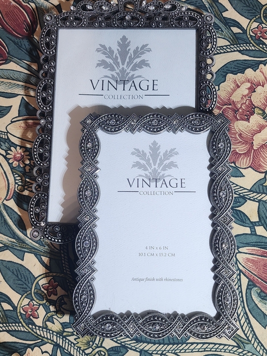 vintage collection Other - Vintage Collection Ornate Silver Photo Frames (Set of 2)